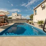 Mery House Apartamento Zadar