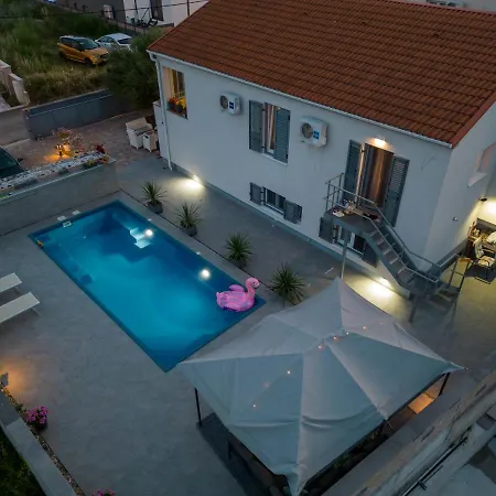 Mery House Задар